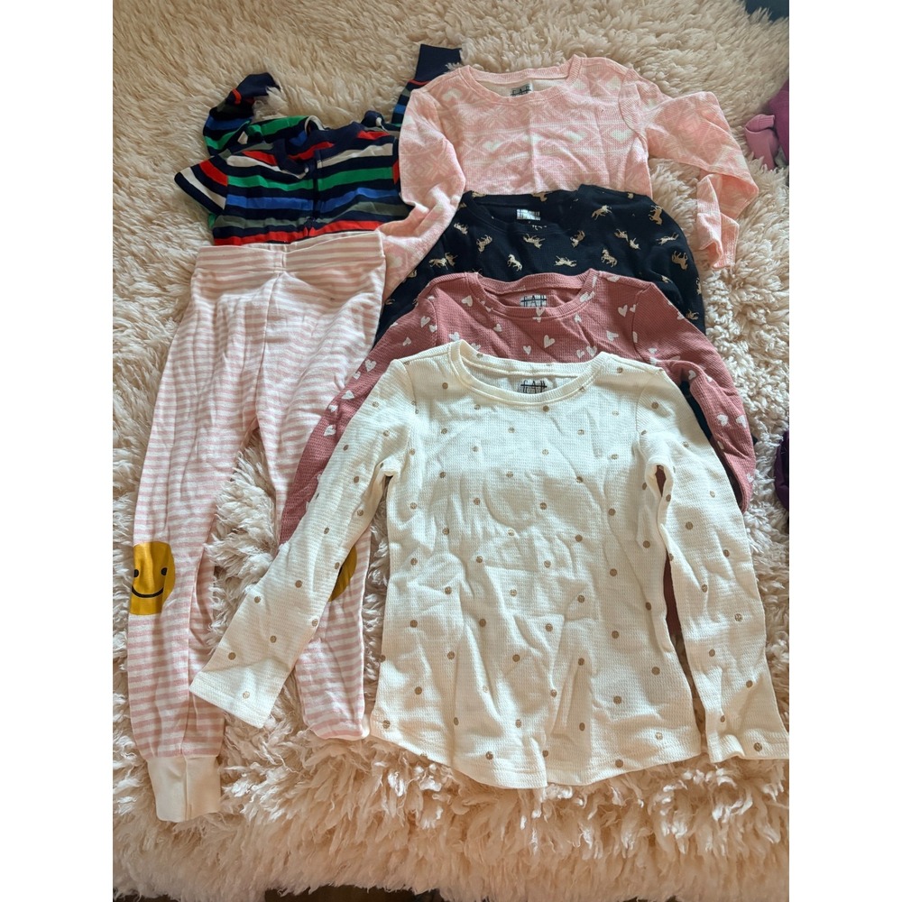Gap Kids -  Lot of 6 Clothing Items, shirts, pants, one piece sleeper, Sz 2T